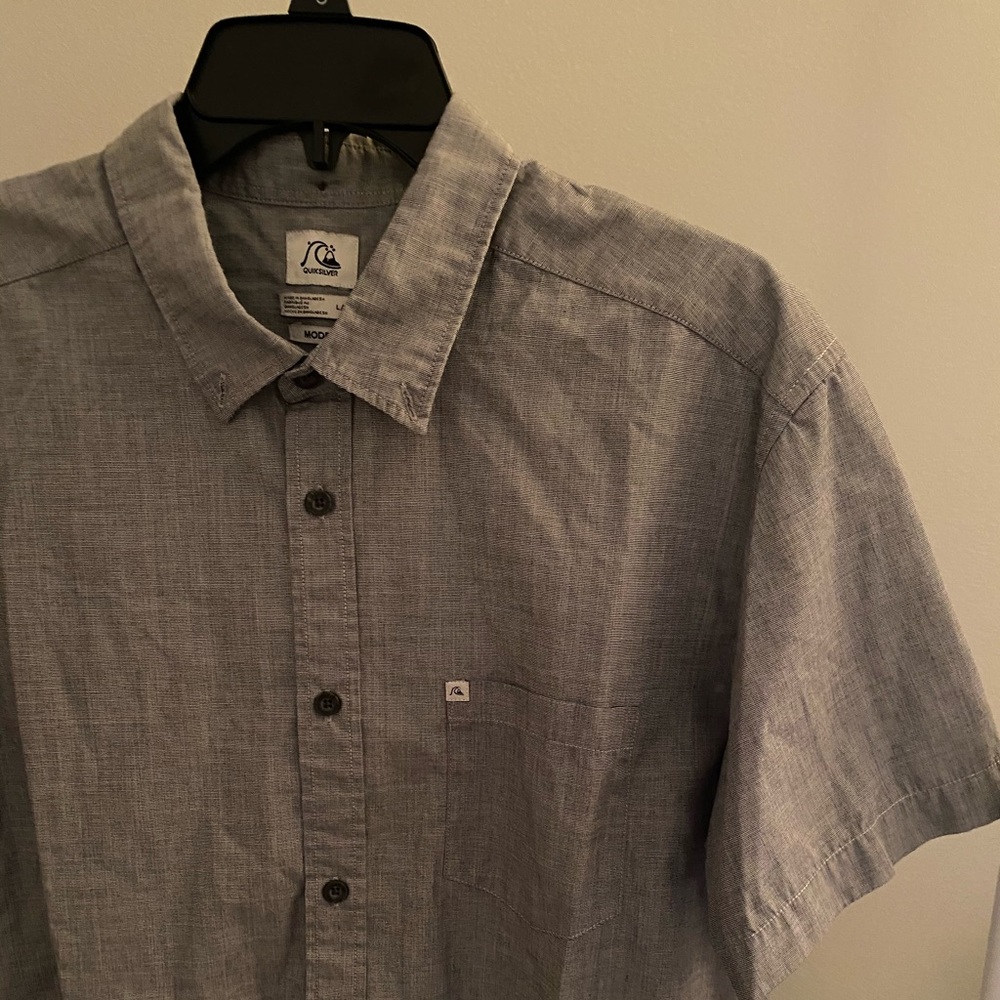 quiksilver button down